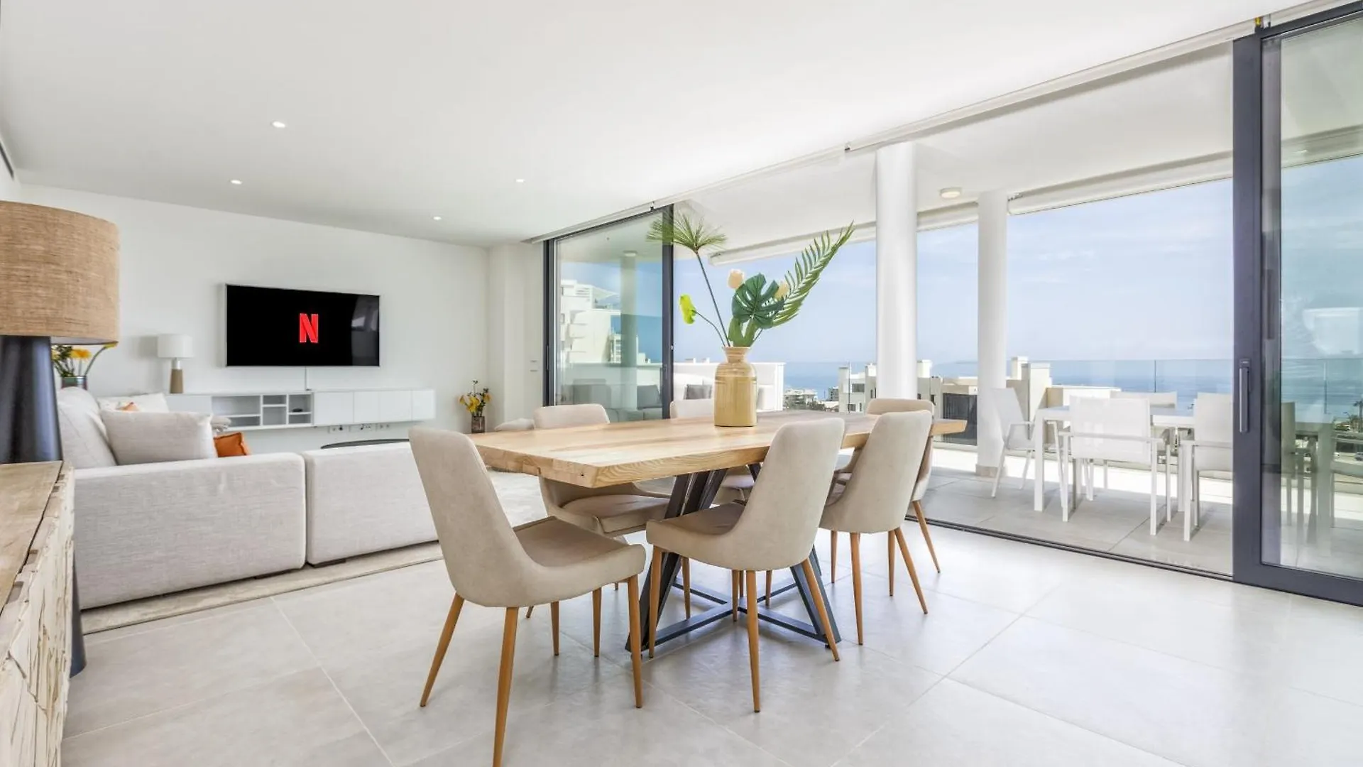 Vivi Homes - Panorama Pool, Golf, Terrace & Sea View Fuengirola Spain