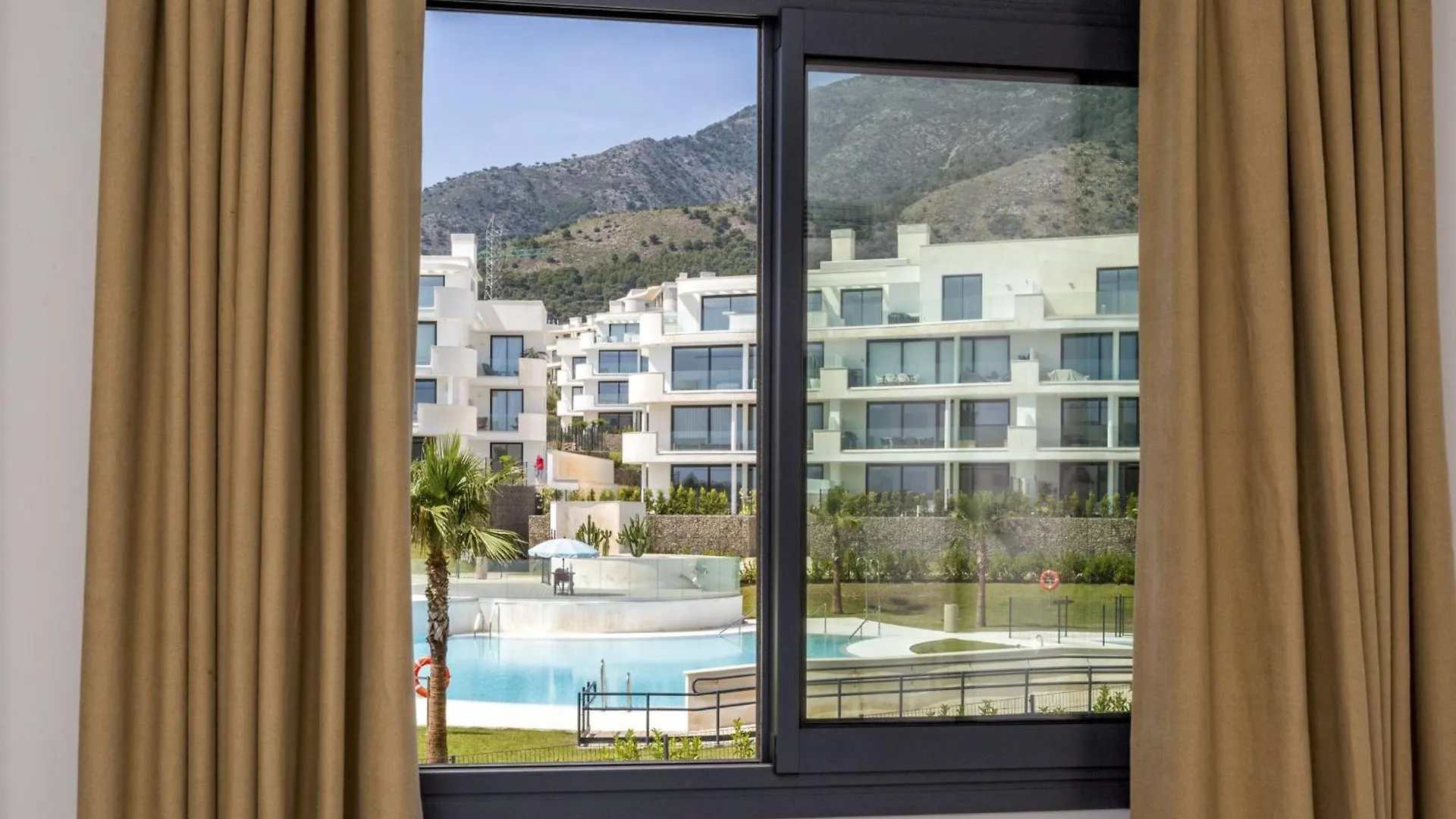 Apartment Vivi Homes - Panorama Pool, Golf, Terrace & Sea View Fuengirola