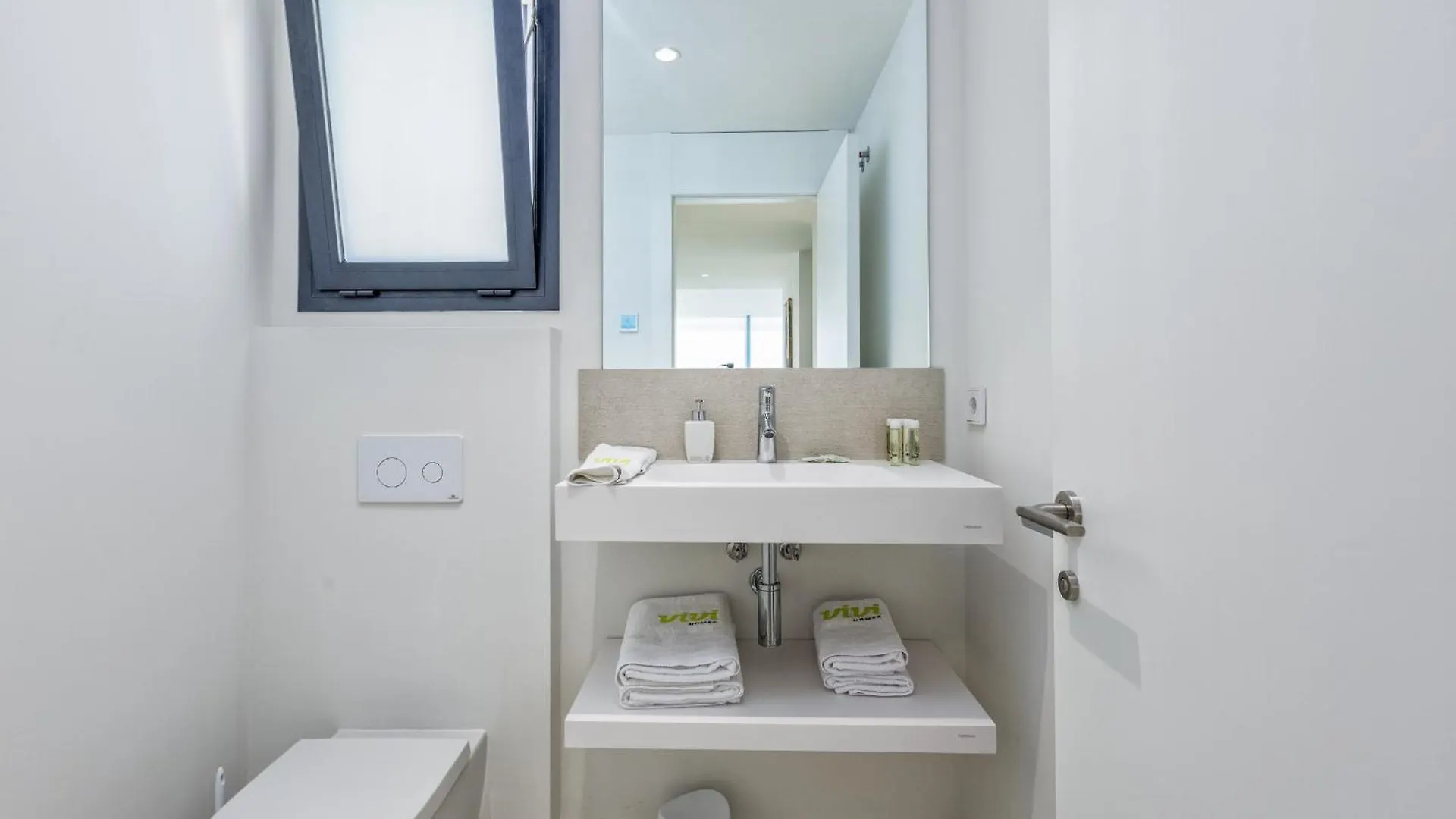 Vivi Homes - Panorama Pool, Golf, Terrace & Sea View Fuengirola Apartmán